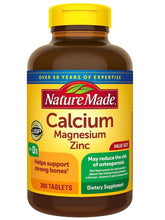 Cargar imagen en el visor de la galería, Calcio + Magnesio + Zinc + Vitamina D3: Reduce riesgo de enfermedades en los huesos y los fortalece. Nature Made. 300 tabletas.