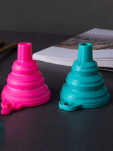 Cargar imagen en el visor de la galería, Embudo plegable de silicona, resitente a altas temperaturas. No tóxico.