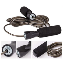 Cargar imagen en el visor de la galería, Cuerda de saltar. Ejercítate en casa o en el exterior. Entrenamiento de resistencia, entrenamiento de fitness, ejercicio de salto y más.