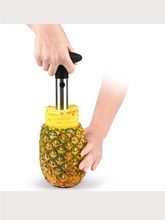 Cargar imagen en el visor de la galería, Cortador, pelador y rebanador de piñas, en acero inoxidable
